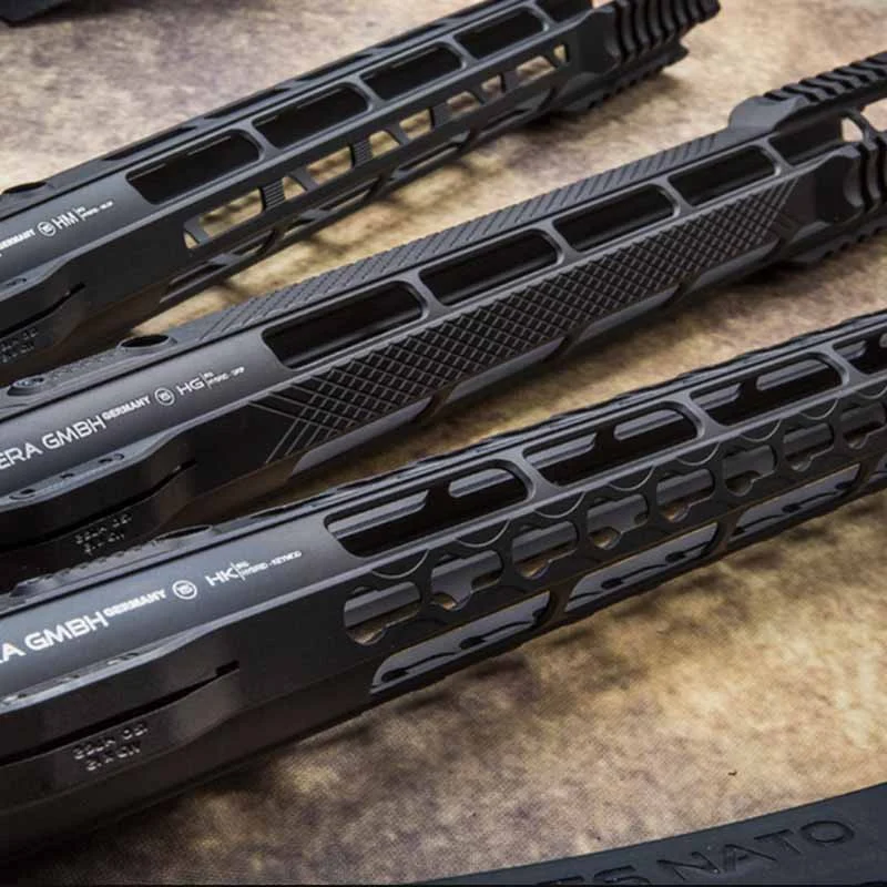 AR-15/M4 Hybrid Grip Handguard 15" 7 AR-15/M4 Hybrid Grip Handguard 15" - Image 5